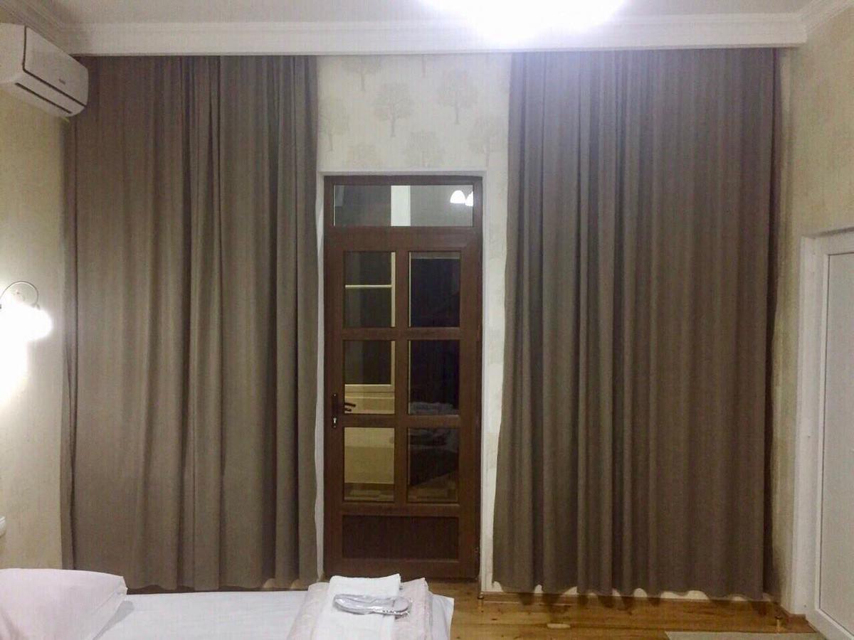 Guest House Rafael Tbilisi Ngoại thất bức ảnh